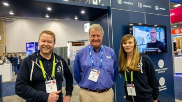 G&W Electric and Safegrid representatives at a smart grid industry event